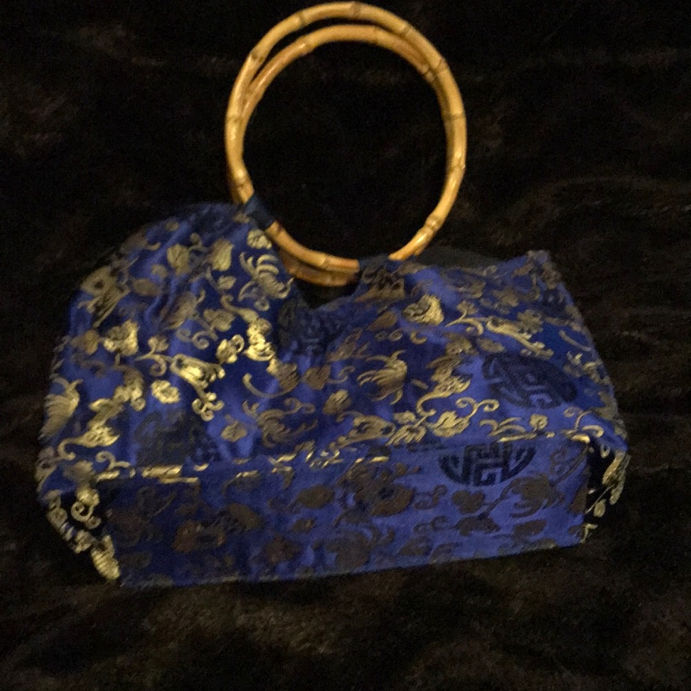 Purse - Picture 2 of 4